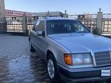 Mercedes-Benz E 260 1992 годаfor2 500 000 тг. в Шымкент – фото 4