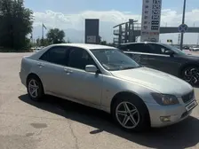 Toyota Altezza, 2001