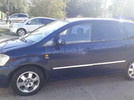 Toyota Avensis Verso 2004 года за 3 500 000 тг. в Уральск – фото 3