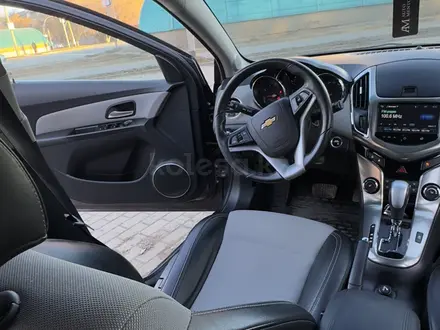 Chevrolet Cruze 2013 года за 5 150 000 тг. в Уральск – фото 12