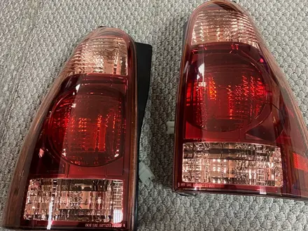 Задние фонари Toyota 4runner 2003- за 27 000 тг. в Астана