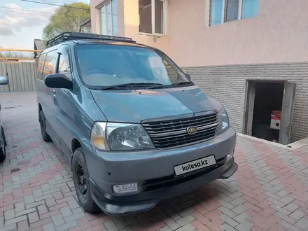 Toyota Granvia 1997 года за 8 600 000 тг. в Алматы