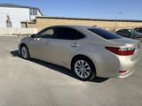 Lexus ES 300h 2015 года за 7 500 000 тг. в Жанаозен – фото 2