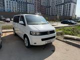 Volkswagen Transporter 2014 года за 9 500 000 тг. в Астана