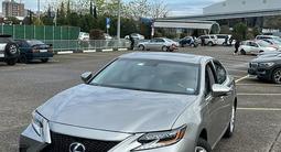 Lexus ES 300h 2015 годаfor9 500 000 тг. в Жанаозен – фото 4