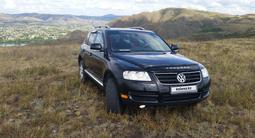 Volkswagen Touareg 2005 года за 4 900 000 тг. в Усть-Каменогорск