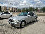 Mercedes-Benz C 200 1997 годаүшін2 900 000 тг. в Актобе