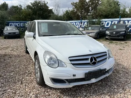 Mercedes-Benz R 350 2006 года за 4 500 000 тг. в Кокшетау – фото 2