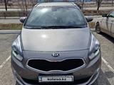 Kia Carens 2015 года за 8 200 000 тг. в Атырау – фото 4