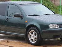 Volkswagen Golf 1999 года за 2 300 000 тг. в Алматы