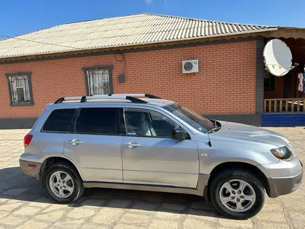 Mitsubishi Outlander 2003 года за 4 200 000 тг. в Жанаозен