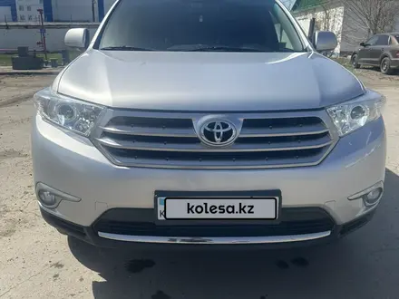 Toyota Highlander 2012 года за 13 500 000 тг. в Костанай