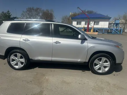 Toyota Highlander 2012 года за 13 500 000 тг. в Костанай – фото 30