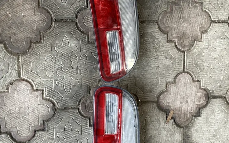 Задний фонарь на Митсубиси Делика за 484 тг. в Алматы