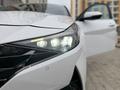 Hyundai Elantra 2023 года за 8 900 000 тг. в Актау – фото 7
