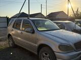 Mercedes-Benz ML 320 1998 годаүшін1 650 000 тг. в Атырау