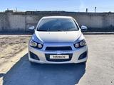 Chevrolet Aveo 2014 года за 3 200 000 тг. в Костанай – фото 2