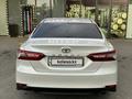 Toyota Camry 2021 года за 14 900 000 тг. в Тараз – фото 3