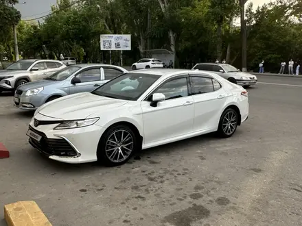 Toyota Camry 2021 года за 14 900 000 тг. в Тараз – фото 6