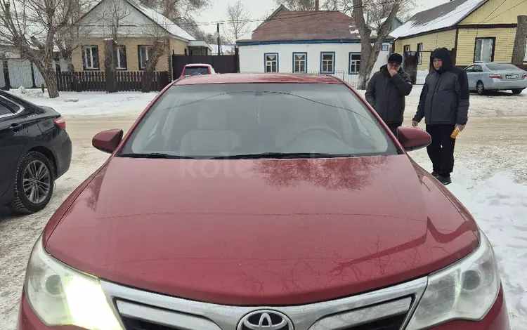 Toyota Camry 2013 года за 5 900 000 тг. в Актобе