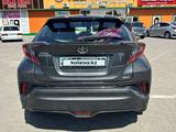 Toyota C-HR 2018 года за 10 500 000 тг. в Уральск – фото 5