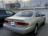 Toyota Camry 2001 года за 4 000 000 тг. в Семей – фото 4