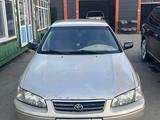 Toyota Camry 2001 года за 4 000 000 тг. в Семей – фото 2