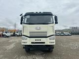 FAW  ТЯГАЧ ПОЛНЫЙ ПРИВОД FAW 6*6 С ПОЛУПРИЦЕПОМ 2024 года в Алматы – фото 2