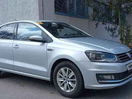 Volkswagen Polo 2016 года за 5 800 000 тг. в Алматы