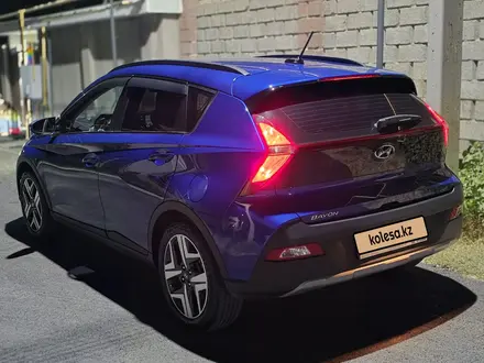 Hyundai Bayon 2023 года за 7 200 000 тг. в Шымкент – фото 6