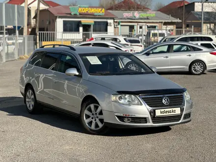 Volkswagen Passat 2009 года за 3 790 000 тг. в Шымкент