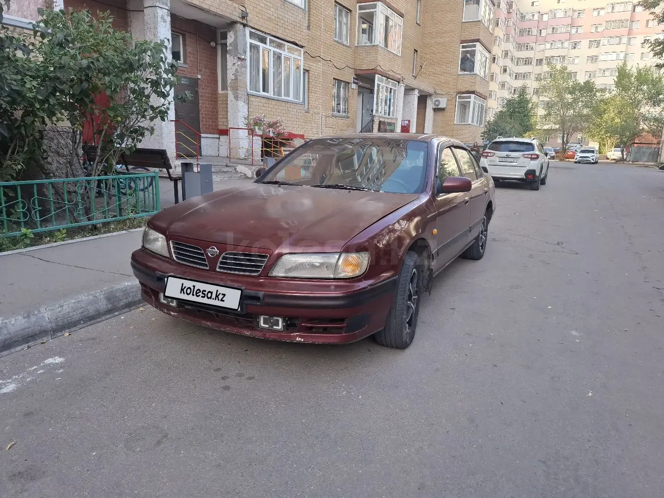 Nissan Maxima, 1995