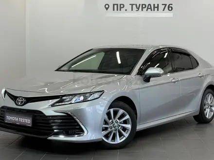 Toyota Camry Prestige 2023 года за 15 500 000 тг. в Астана