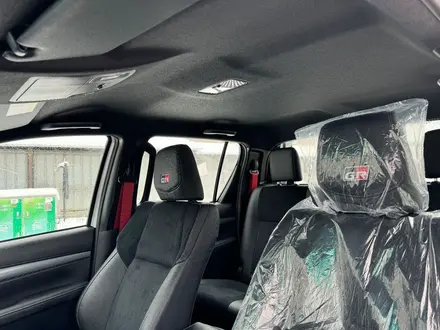 Toyota Hilux 2025 года за 31 500 000 тг. в Актау – фото 10