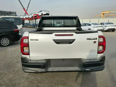Toyota Hilux 2025 года за 31 500 000 тг. в Актау – фото 3