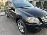 Mercedes-Benz ML 350 2006 года за 8 000 000 тг. в Астана – фото 2