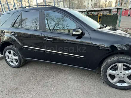 Mercedes-Benz ML 350 2006 года за 8 000 000 тг. в Астана – фото 3