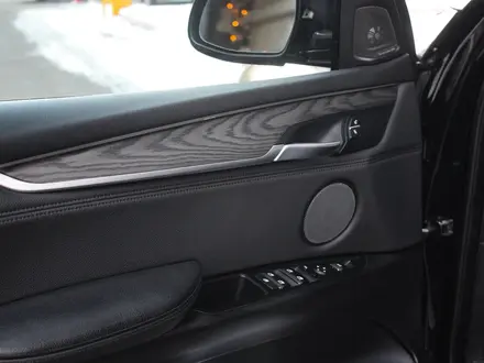BMW X5 2016 года за 22 000 000 тг. в Алматы – фото 12