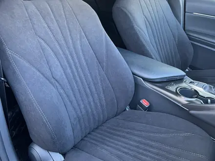 Toyota Camry 2021 года за 13 200 000 тг. в Павлодар – фото 14