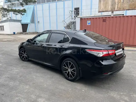 Toyota Camry 2021 года за 13 200 000 тг. в Павлодар – фото 6