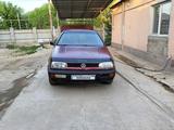 Volkswagen Golf 1993 года за 800 000 тг. в Жаркент