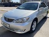 Toyota Camry 2005 года за 5 000 000 тг. в Петропавловск – фото 2