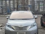 Toyota Sienna 2014 годаfor13 500 000 тг. в Кызылорда