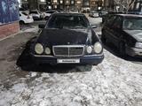 Mercedes-Benz E 230 1995 года за 1 300 000 тг. в Экибастуз