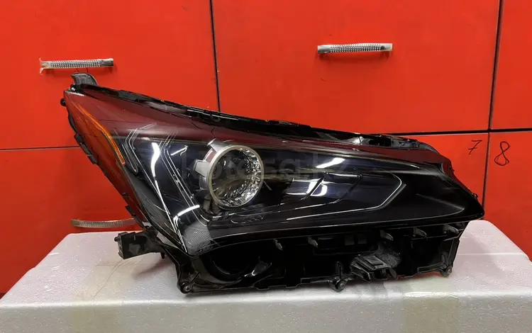 Фара на Lexus NX 2021 за 5 000 тг. в Алматы