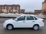 ВАЗ (Lada) Granta 2190 2013 годаfor2 370 000 тг. в Актобе – фото 3