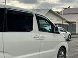 Toyota Alphard 2005 года за 5 000 000 тг. в Уральск – фото 2