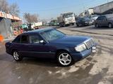 Mercedes-Benz E 230 1991 года за 1 400 000 тг. в Алматы – фото 4