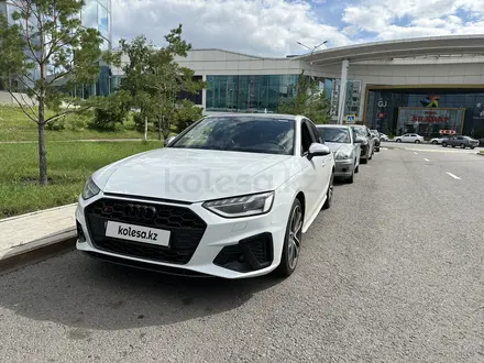 Audi S4 2022 года за 30 900 000 тг. в Астана