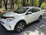 Toyota RAV4 2016 годаүшін10 900 000 тг. в Шымкент – фото 2